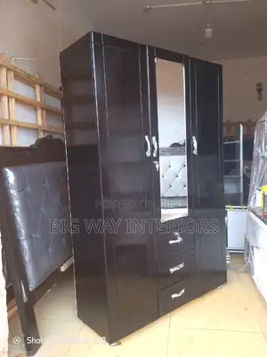 Black Wardrope