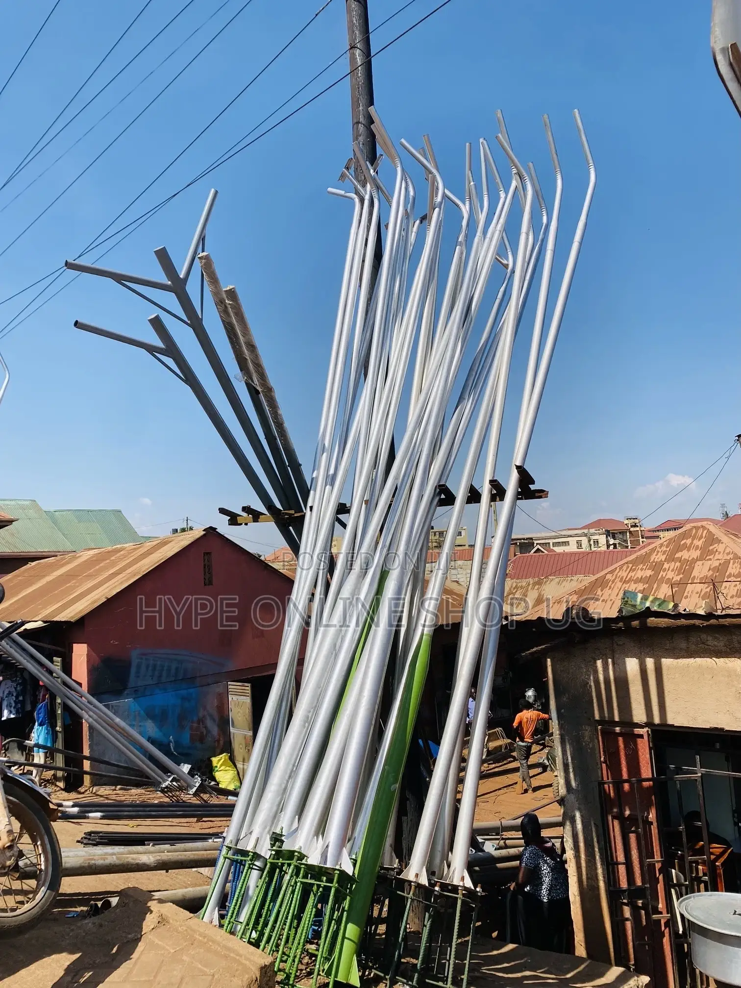Standard Solar Poles