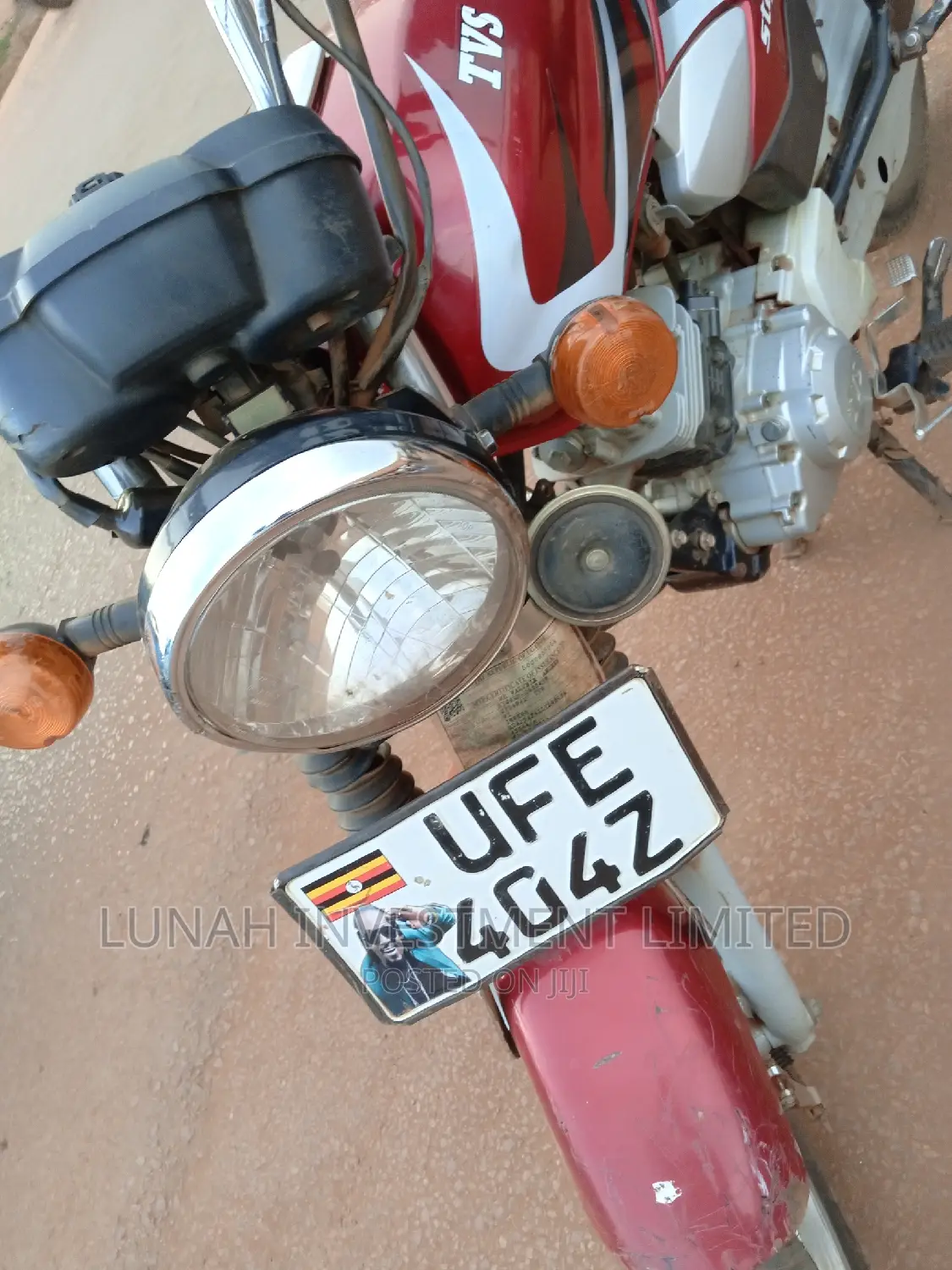 TVS HLX 125 2023 Red