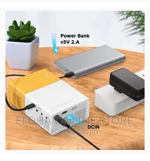 Small Mini Projector
