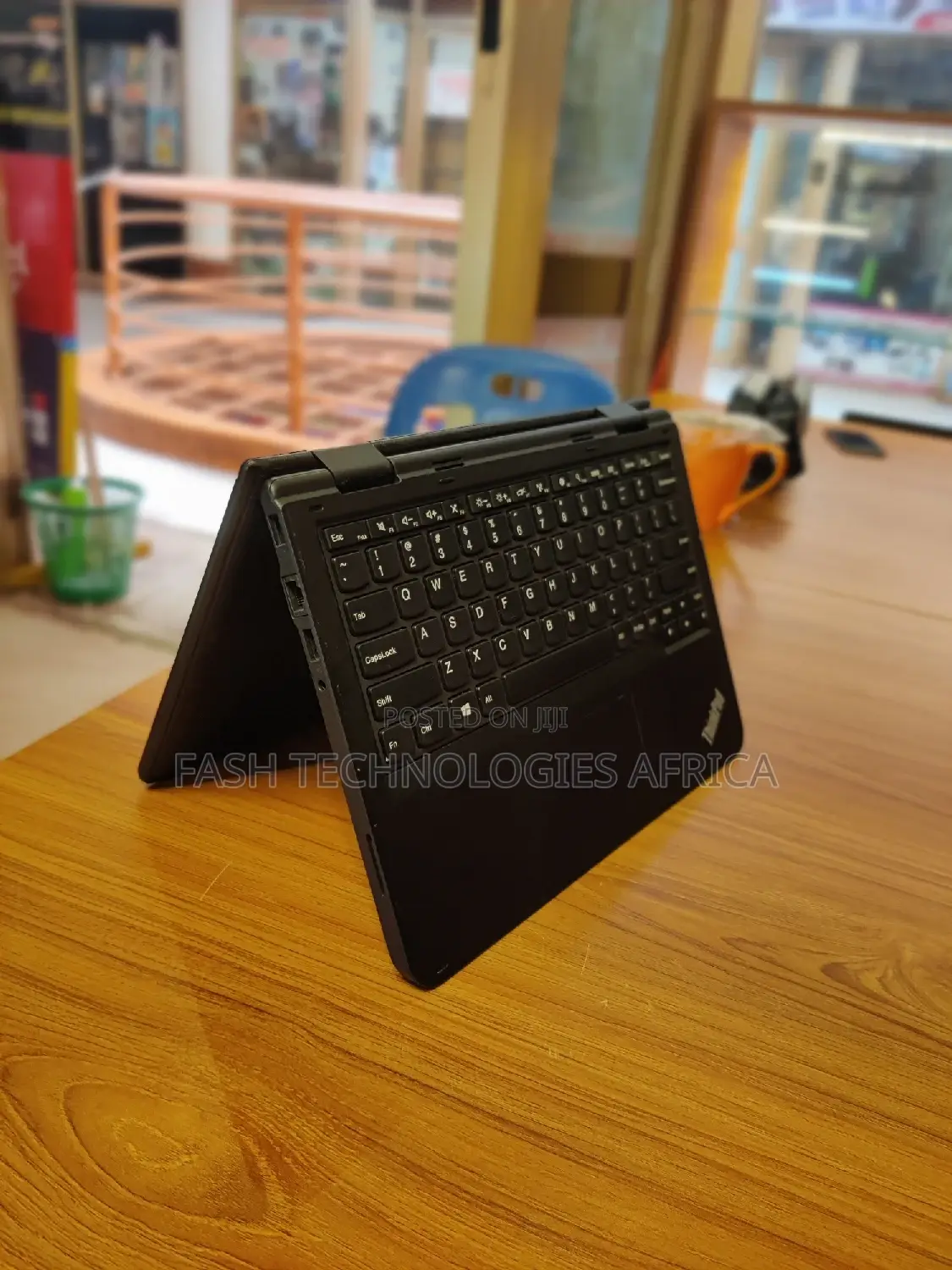 New Laptop Lenovo Yoga 11e 4GB Intel Celeron HDD 500GB