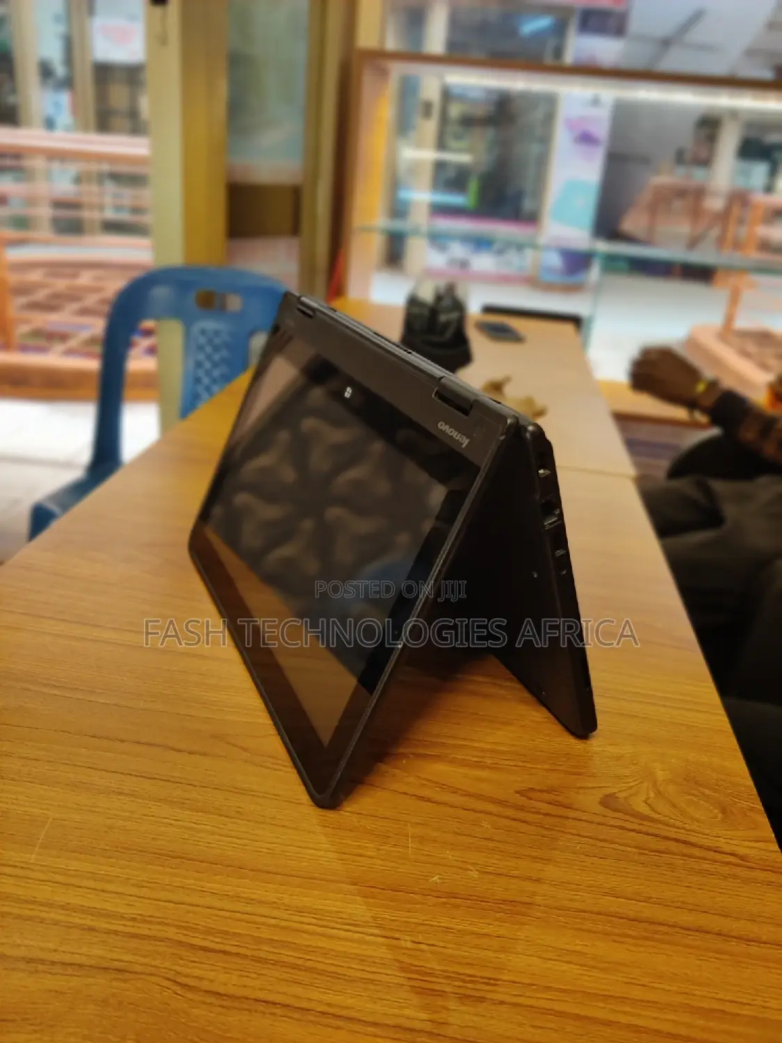 New Laptop Lenovo Yoga 11e 4GB Intel Celeron HDD 500GB