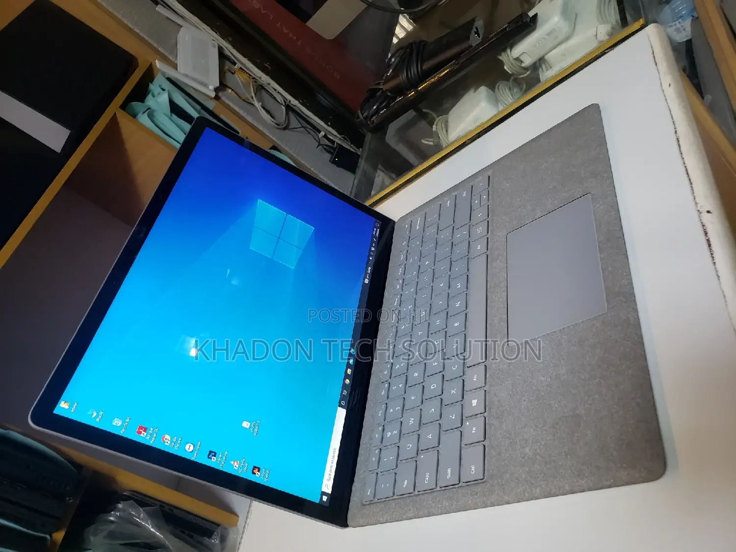 Laptop Microsoft Surface Laptop 2 8GB Intel Core I5 SSD 256GB