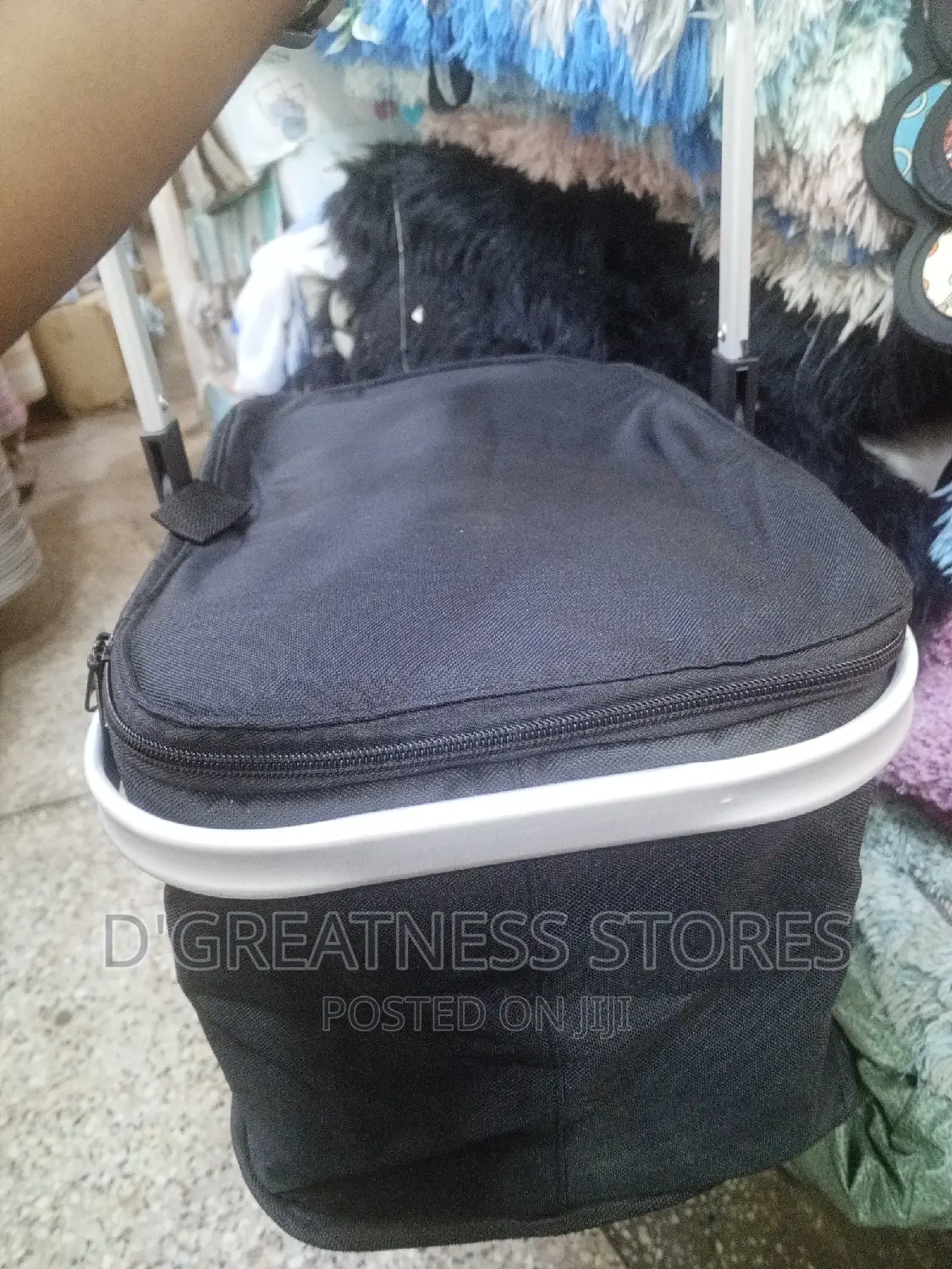 Insulted Food Carriers