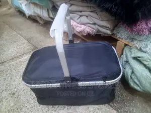 Insulted Food Carriers