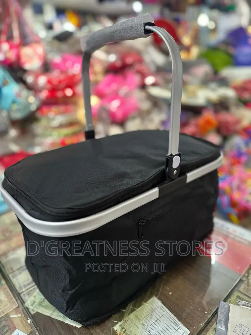 Insulted Food Carriers- Black