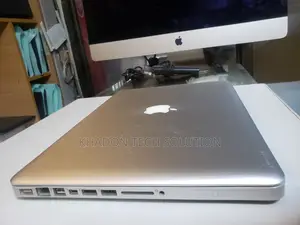 Laptop Apple MacBook Pro 2012 4GB Intel Core I5 SSD 500GB