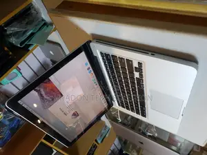 Laptop Apple MacBook Pro 2012 4GB Intel Core I5 SSD 500GB