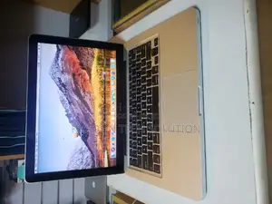 Laptop Apple MacBook Pro 2012 8GB Intel Core I5 SSD 128GB