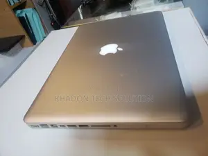 Laptop Apple MacBook Pro 2009 4GB Intel Core 2 Duo HDD 320GB