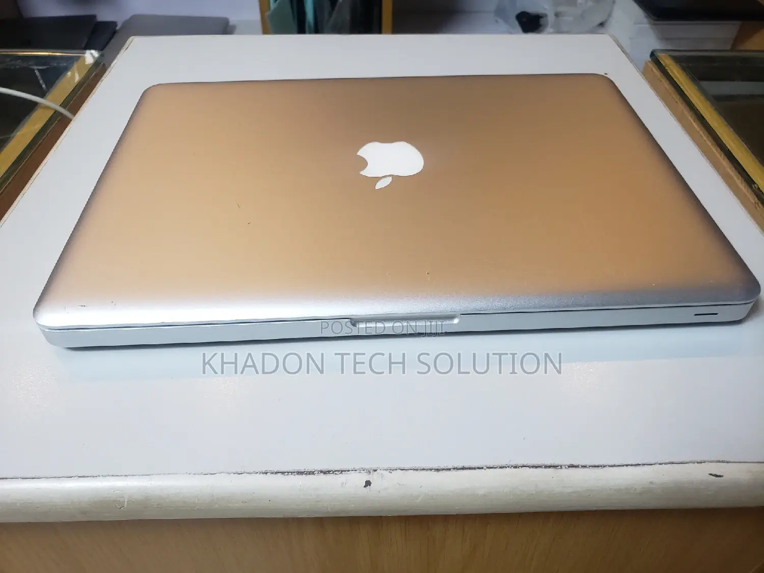 Laptop Apple MacBook Pro 2012 4GB Intel Core I5 HDD 500GB