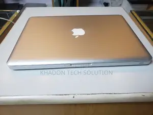 Laptop Apple MacBook Pro 2012 4GB Intel Core I5 HDD 500GB