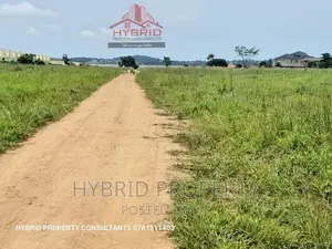 Prime Plots for Sale at Kawuku~Bwerenga Lakeview Land Estate
