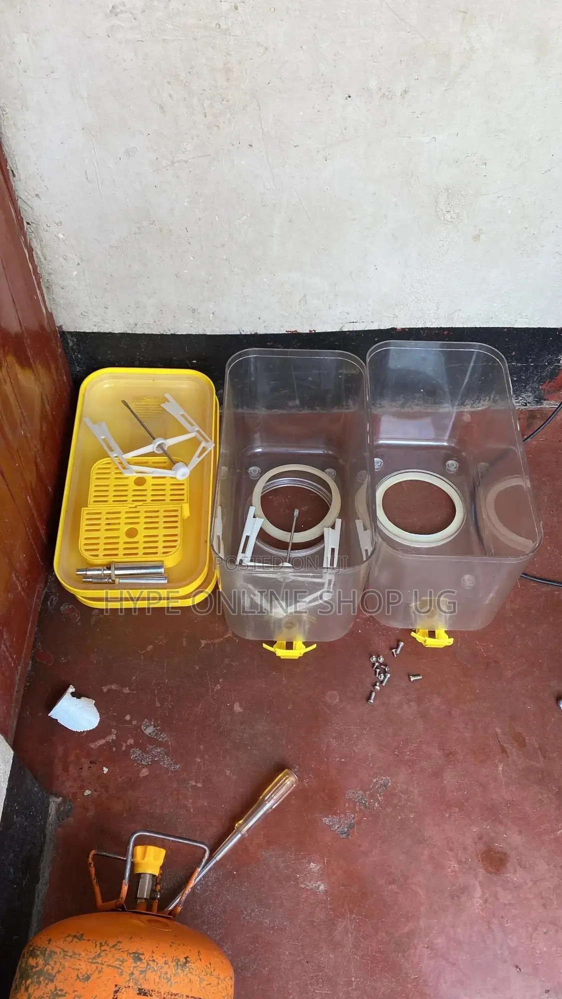 We Repair Juice Dispensers and Fridges