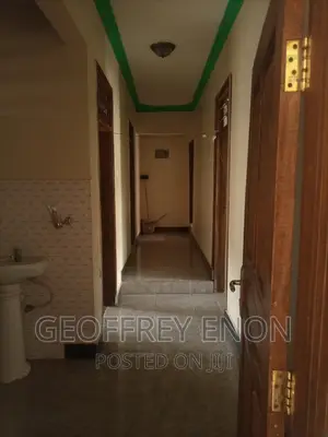 Furnished 3bdrm House in Kito Pioneer, Kira for sale