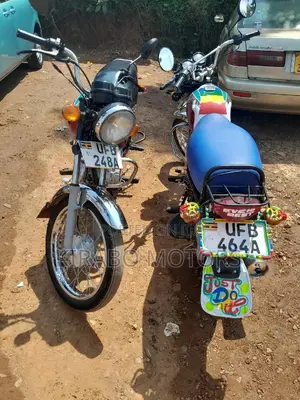 Bajaj Boxer 2023 Red