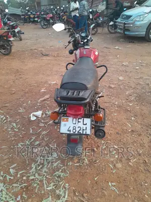 TVS HLX 125 2023 Red
