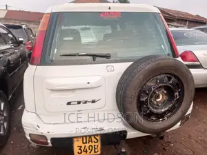 Honda CR-V 2004 White