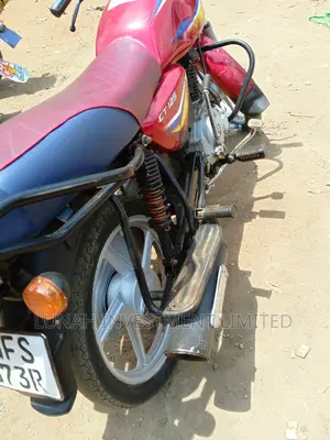 Bajaj CT 110X 2023 Red