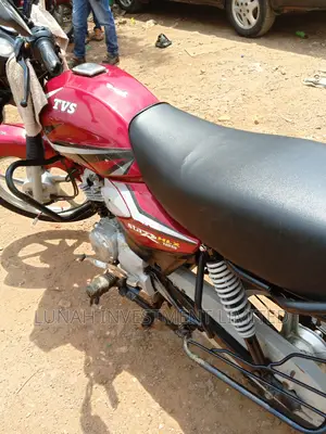 New TVS HLX 125 2023 Red