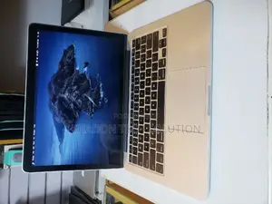 Laptop Apple MacBook Pro 2018 8GB Intel Core I5 SSD 256GB