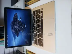 Laptop Apple MacBook Pro 2018 8GB Intel Core I5 SSD 256GB