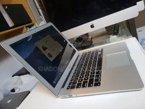 Laptop Apple MacBook Air 2015 8GB Intel Core I5 SSD 256GB
