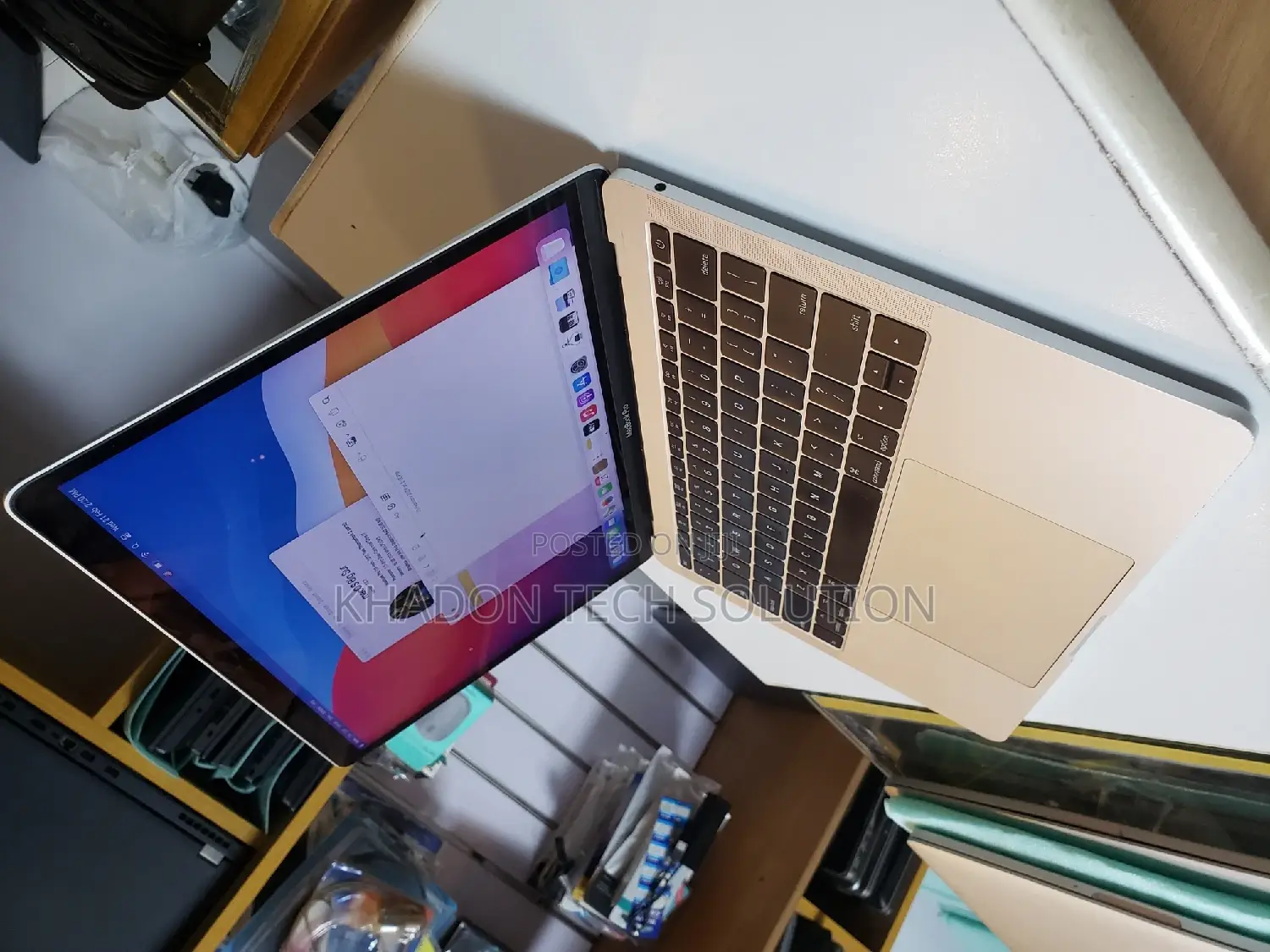Laptop Apple MacBook Pro 2017 16GB Intel Core I7 SSD 256GB