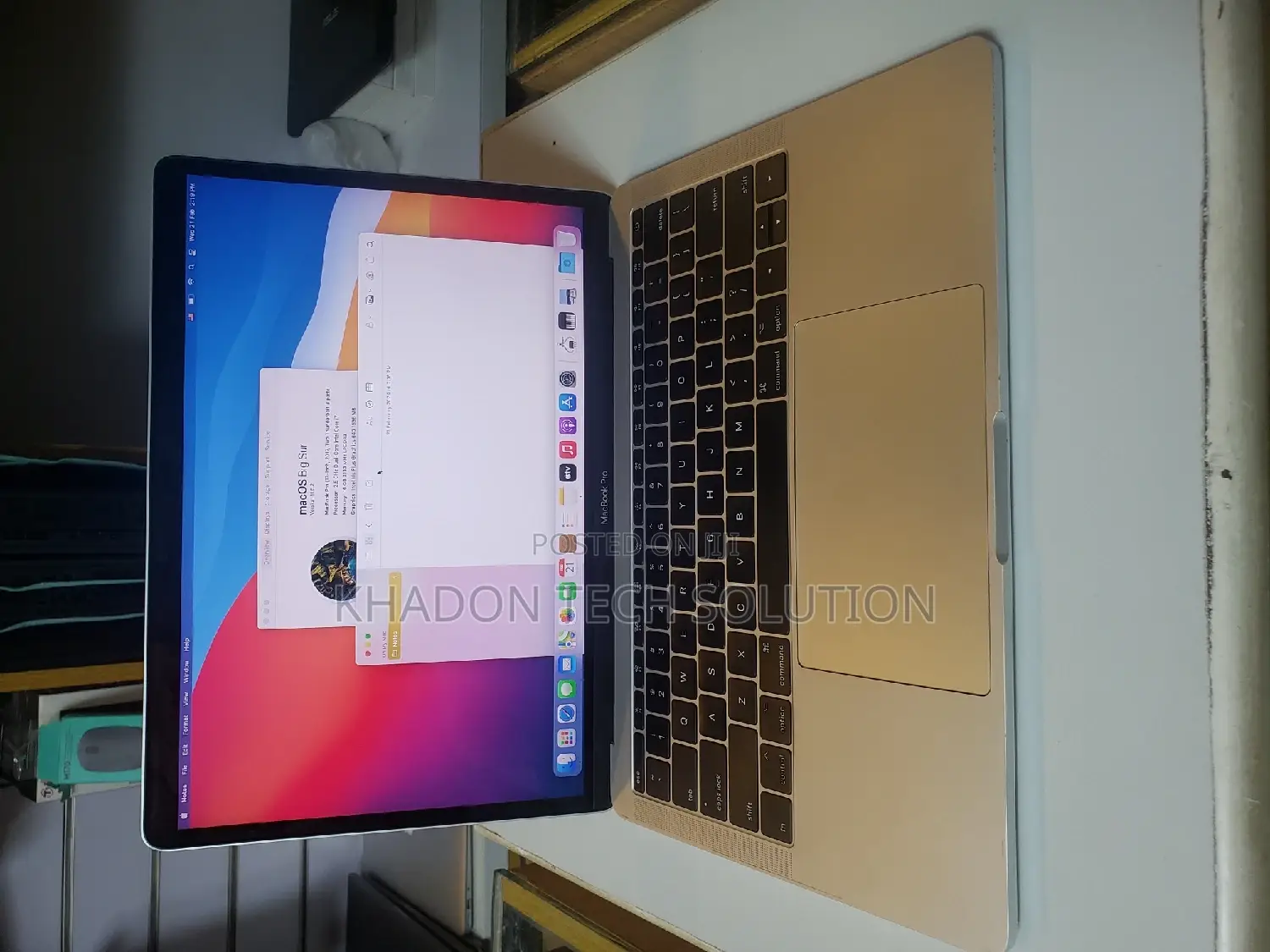 Laptop Apple MacBook Pro 2017 16GB Intel Core I7 SSD 256GB