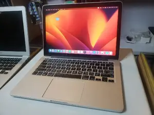 Laptop Apple MacBook Pro 2015 8GB Intel Core I5 SSD 256GB