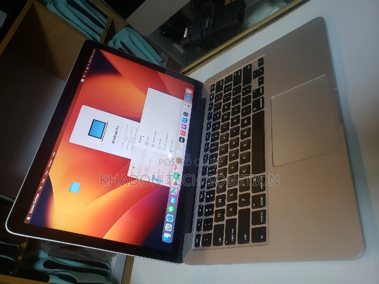 Laptop Apple MacBook Pro 2015 8GB Intel Core I5 SSD 256GB