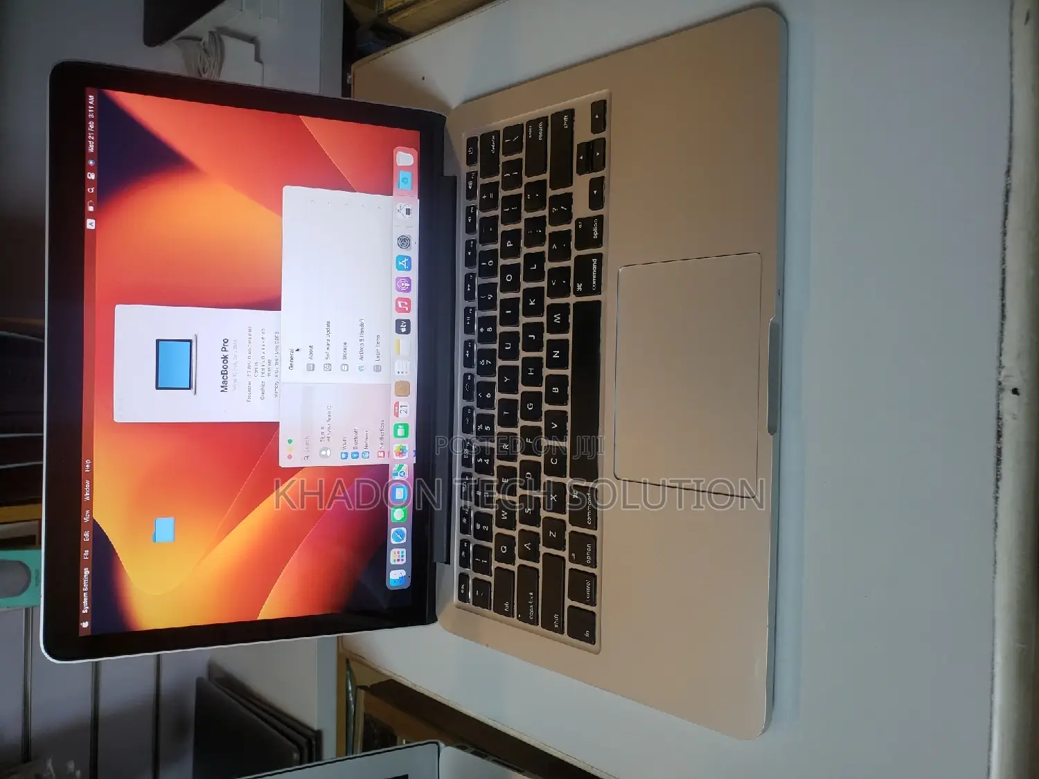 Laptop Apple MacBook Pro 2015 8GB Intel Core I5 SSD 256GB