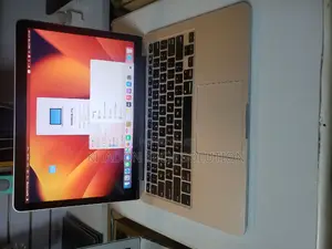 Laptop Apple MacBook Pro 2015 8GB Intel Core I5 SSD 256GB