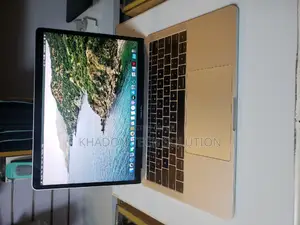 Laptop Apple MacBook Pro 2017 8GB Intel Core I5 SSD 256GB
