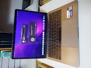 Laptop Apple MacBook Pro 2015 8GB Intel Core I5 SSD 256GB