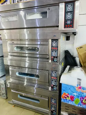 Commercial 3tray Brandnew Oven