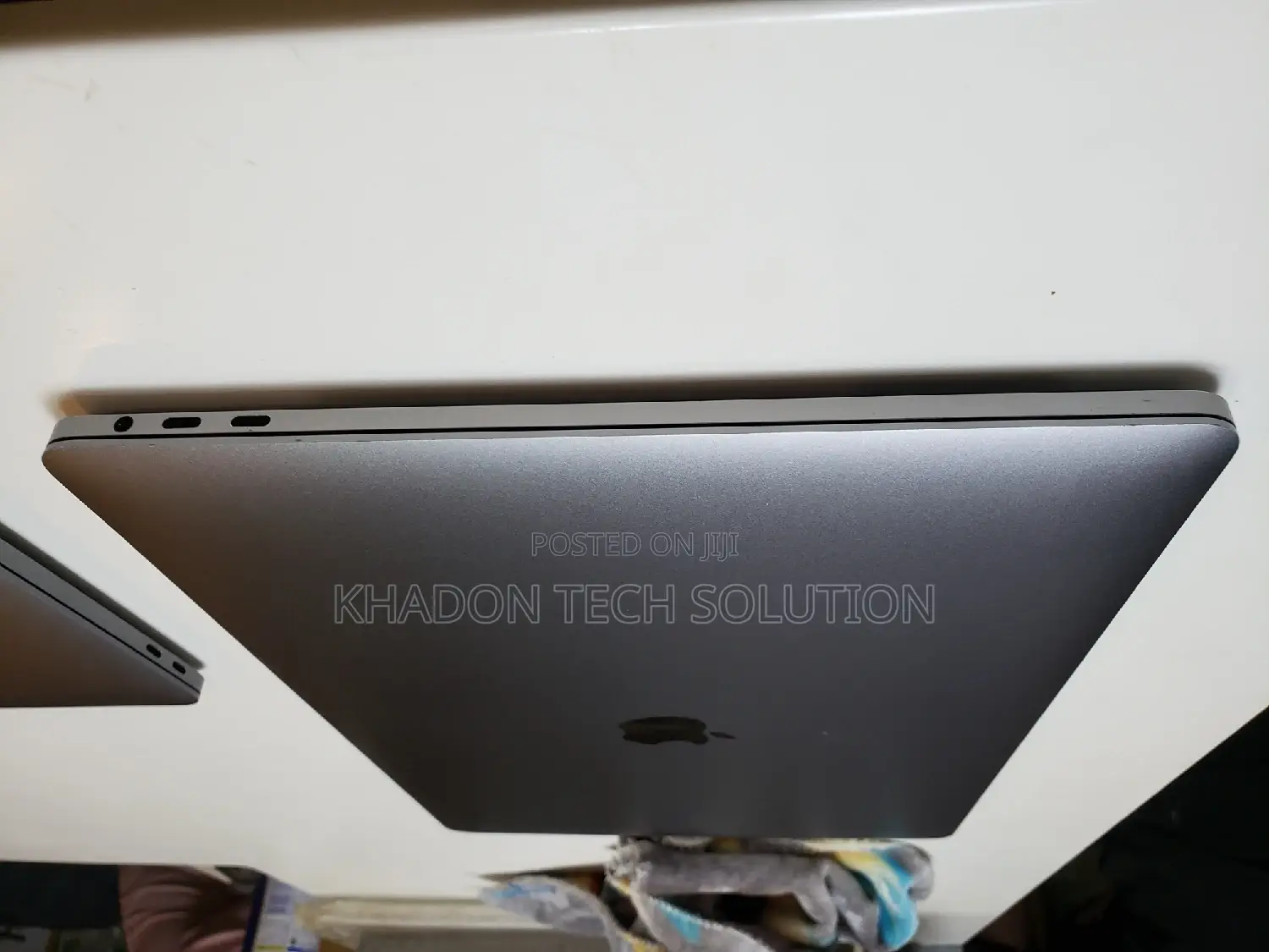 Laptop Apple MacBook Pro 2017 8GB Intel Core I5 SSD 256GB