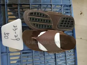 Clark's Men's Original Sandals-Brown