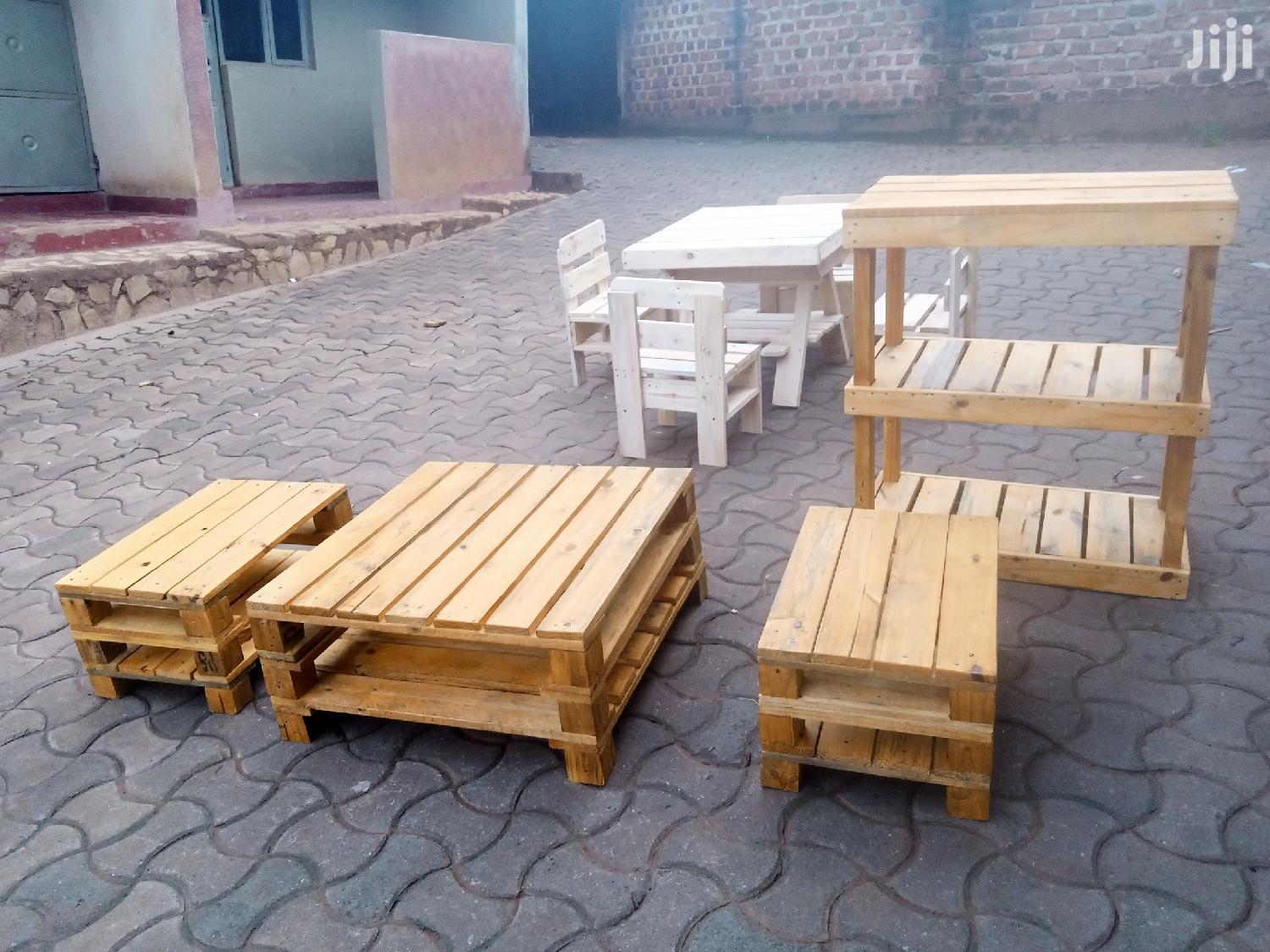 Pallet Desing Decker Kids Bed And Adults ,Kids Table And More