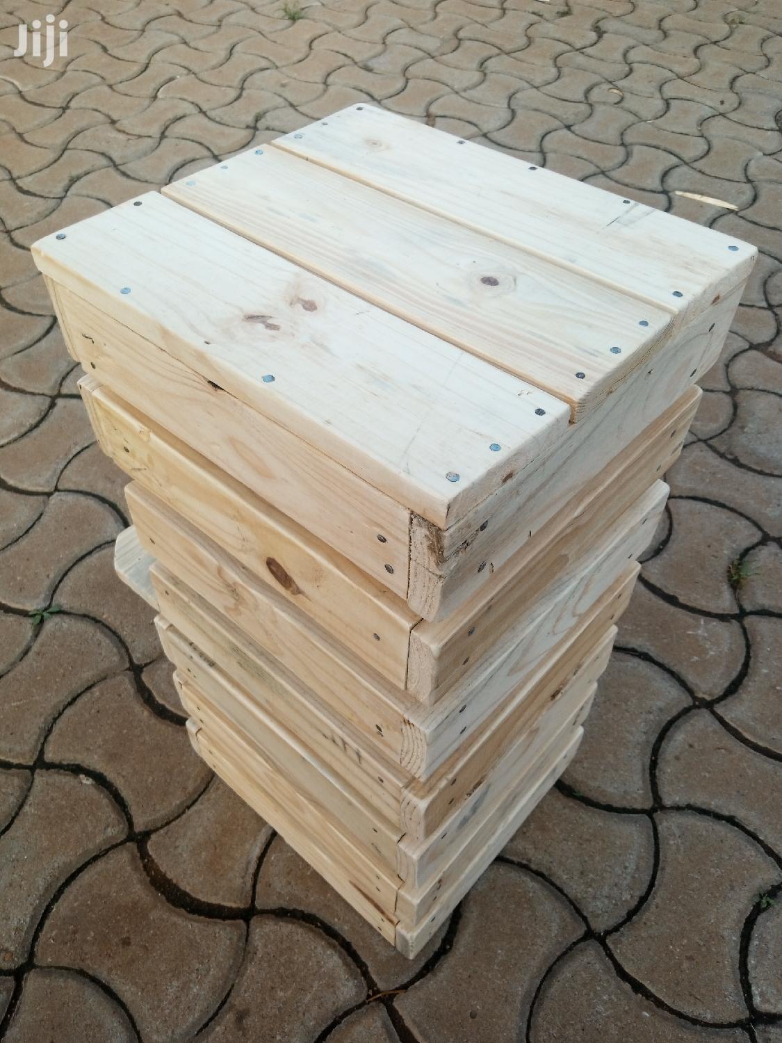 Pallet Desing Decker Kids Bed And Adults ,Kids Table And More