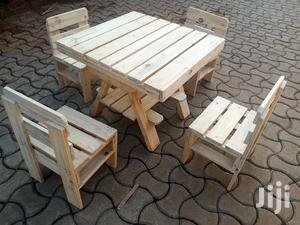 Pallet Design Kids/Children Play Table/Homework/Dinning