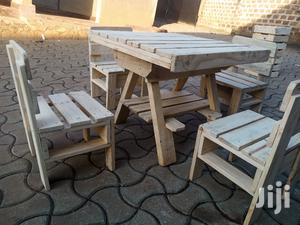 Pallet Design Kids/Children Play Table/Homework/Dinning