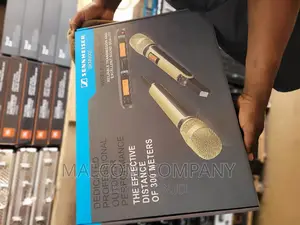High Quality UHF Wireless Microphone ( 300 Metres Coverage)