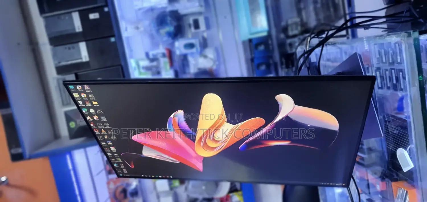 Dell Ips, Ultra Slim Monitor, Tripple Display,Usb 3.0 X4