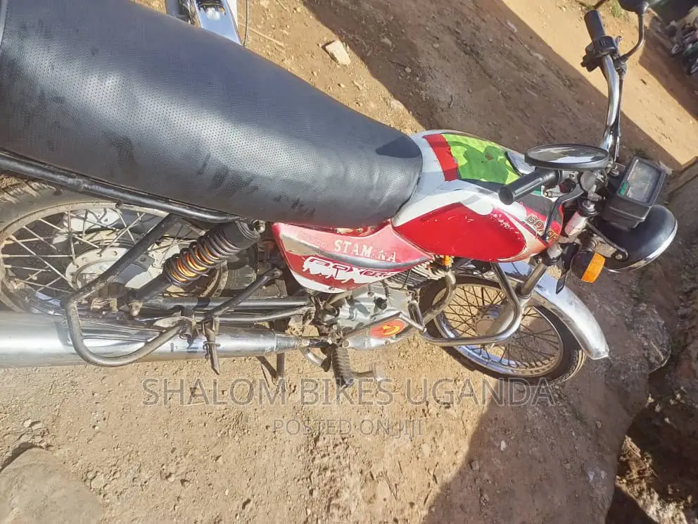 Bajaj Boxer 100 2017 Red