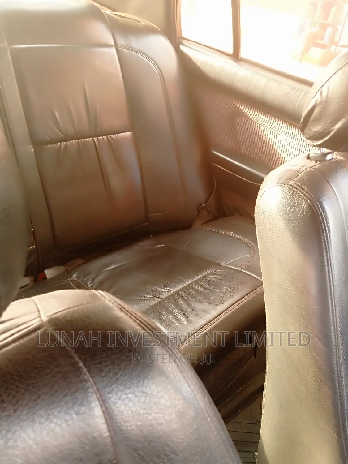 Toyota Corona Premio 2000 Green