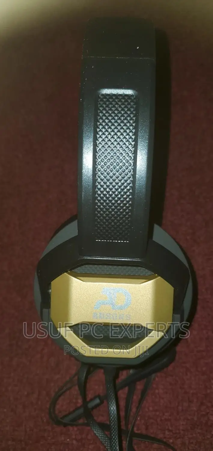 Adsons Wired Bass Headphones With Microphone
