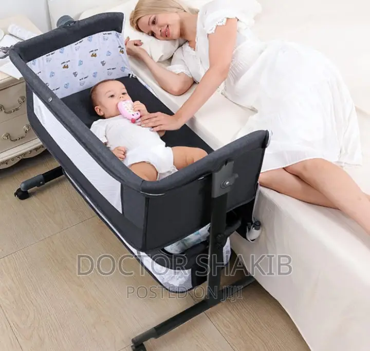 New Baby Bassinet Bedside Portable Baby Crib