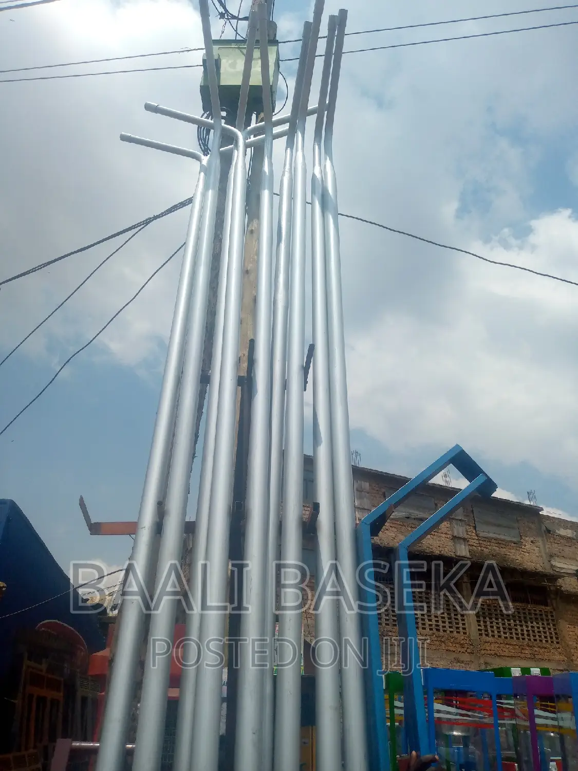 Street Light Poles/Standing Street Poles