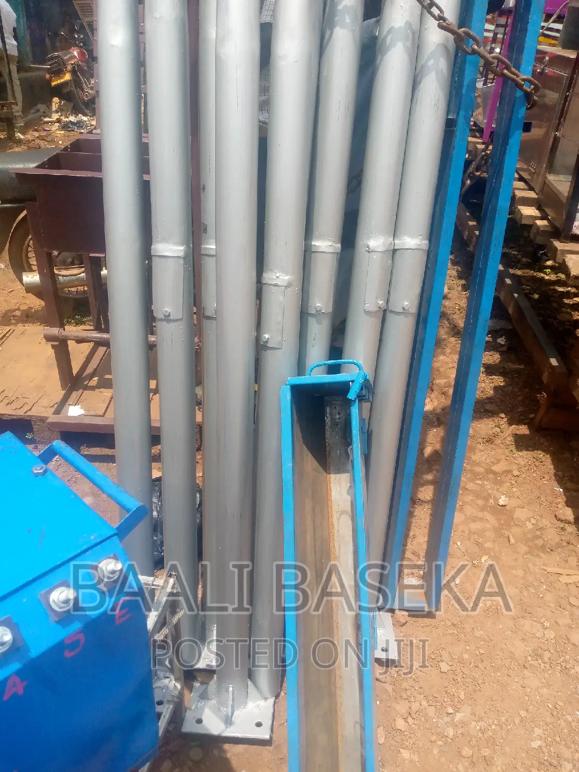 Street Light Poles/Standing Street Poles